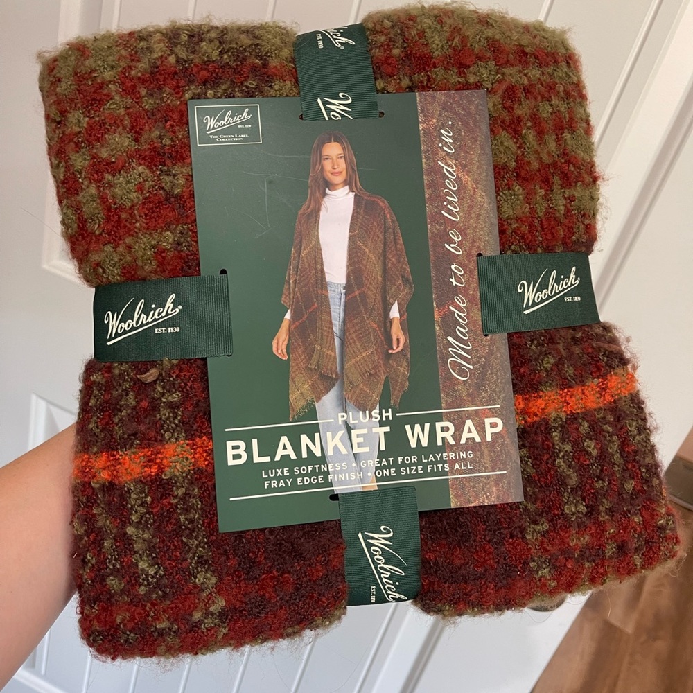 Woolrich Plaid Blanket Wrap in Red and Olive